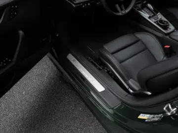 Porsche 992.2 Carrera 4S Cab. PDK