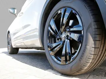 VW Touareg 3.0 V6 TSI 4M Elegance 20  Pano Dynaudio