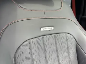 Mercedes-Benz G 63 AMG Mercedes-AMG G 63 Fond