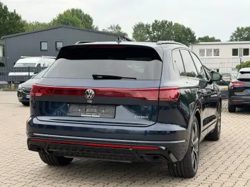 VW Touareg 3.0 TSI 4Motion R NACHT 360 AHK PANO