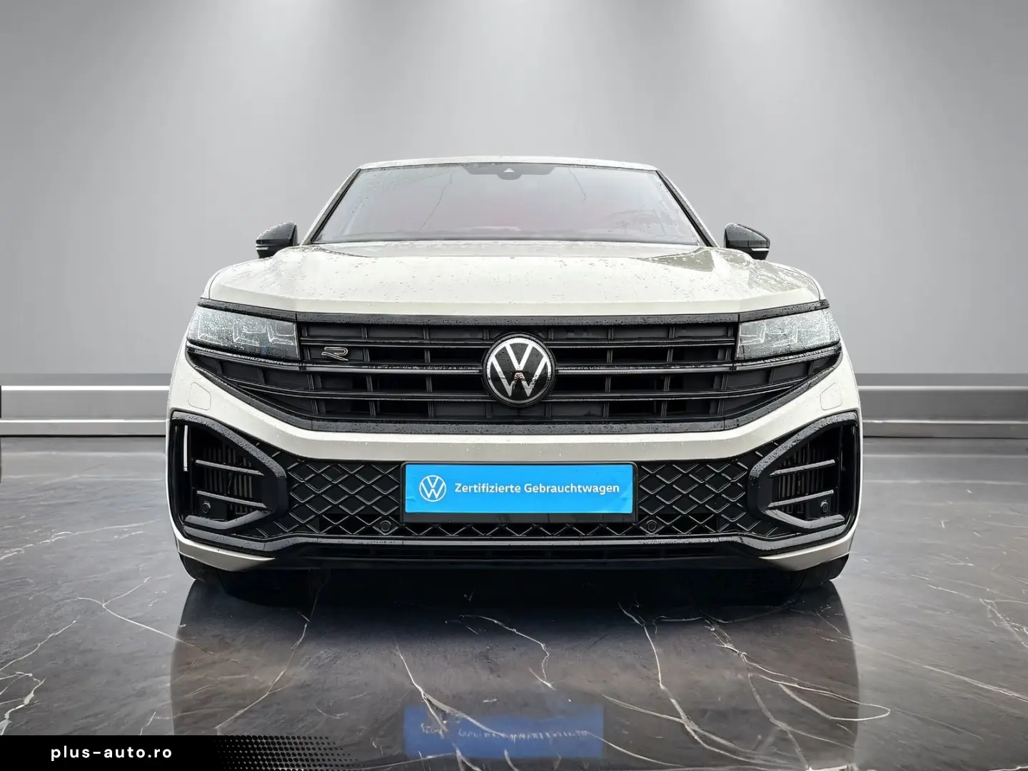 VW Touareg R-Line 3.0TSI  LUFT STDHZG HD-MATRIX HUD