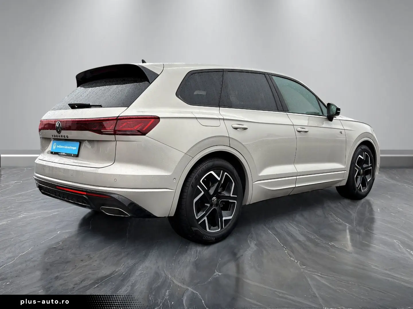 VW Touareg R-Line 3.0TSI  LUFT STDHZG HD-MATRIX HUD