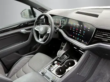 VW Touareg R-Line 3.0TSI  LUFT STDHZG HD-MATRIX HUD