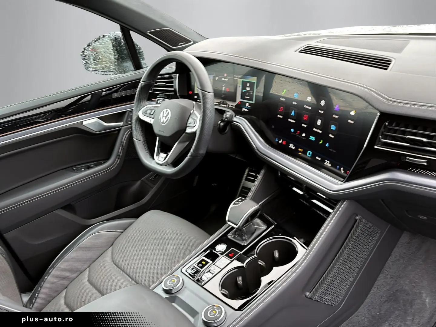 VW Touareg R-Line 3.0TSI  LUFT STDHZG HD-MATRIX HUD