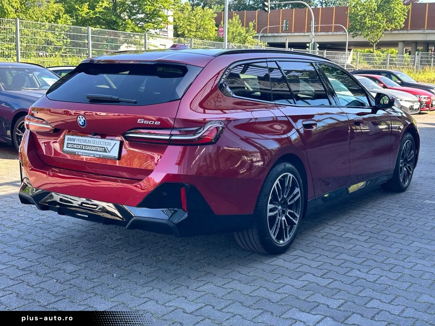 BMW 550e xDrive Touring M Sport Stop&Go B&W Pano AHK