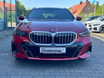 BMW 550e xDrive Touring M Sport Stop&Go B&W Pano AHK