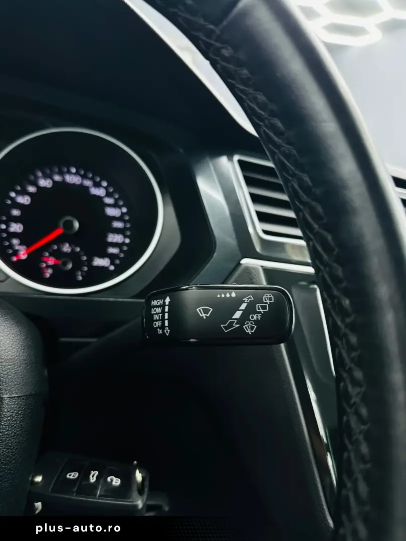 VOLKSWAGEN TIGUAN 2017 2.0D E6 Garantie 12 Luni Rate Avans 0