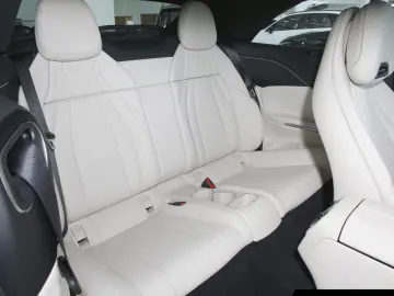 MERCEDES-BENZ CLE 200 Cabrio AMG 360  Distr. Leder Beige