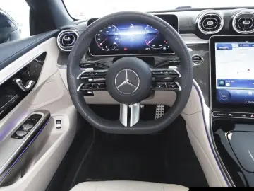 MERCEDES-BENZ CLE 200 Cabrio AMG 360  Distr. Leder Beige