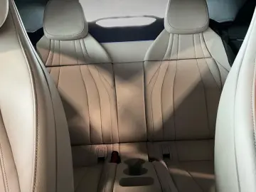 MERCEDES-BENZ CLE 180 Cabrio AMG-Line 360 AUT Kam. K…