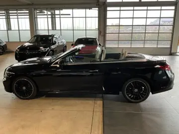MERCEDES-BENZ CLE 180 Cabrio AMG-Line 360 AUT Kam. K…