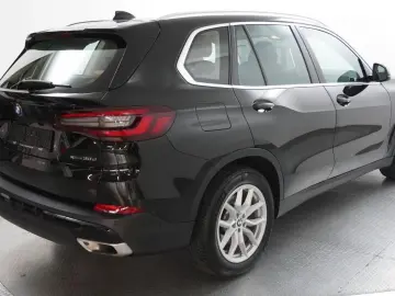 BMW X5 xDr 30d PANO STANDHZ MEMO PROF KAM KEY ACC MF