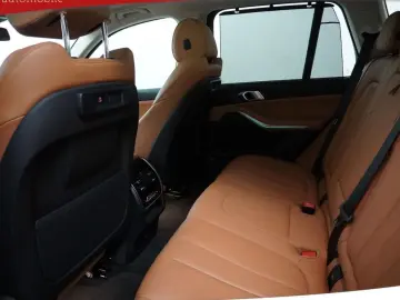 BMW X5 xDr 30d PANO STANDHZ MEMO PROF KAM KEY ACC MF