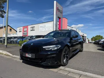 BMW 530 d xDrive M Sport Pano HUD H&K FINANZIERUNG