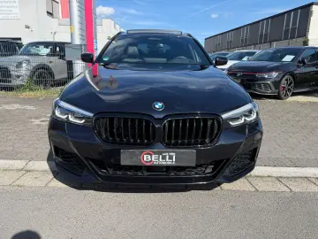 BMW 530 d xDrive M Sport Pano HUD H&K