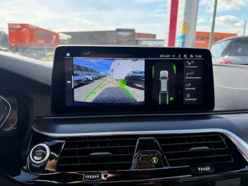 BMW 530 d xDrive M Sport Pano HUD H&K