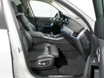 BMW X5 xDrive 30 d  LED HUD 3D-VIEW LEATHER