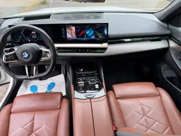 BMW 520d Touring xDrive M Sport Panorama