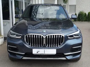 BMW X5 xDrive30d xLine 20  Navi LEDer Keyl. HUD AHK