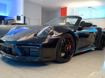 Porsche 992 Carrera 4 GTS Cabrio