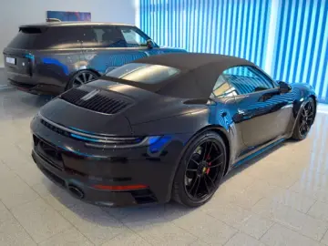 Porsche 992 Carrera 4 GTS Cabrio
