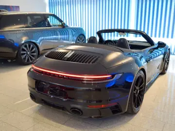 Porsche 992 Carrera 4 GTS Cabrio