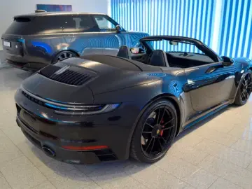 Porsche 992 Carrera 4 GTS Cabrio