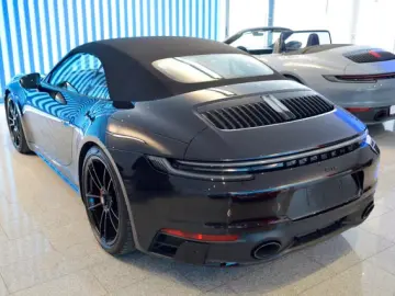 Porsche 992 Carrera 4 GTS Cabrio
