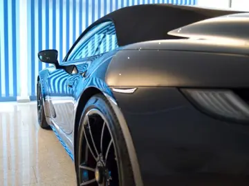 Porsche 992 Carrera 4 GTS Cabrio