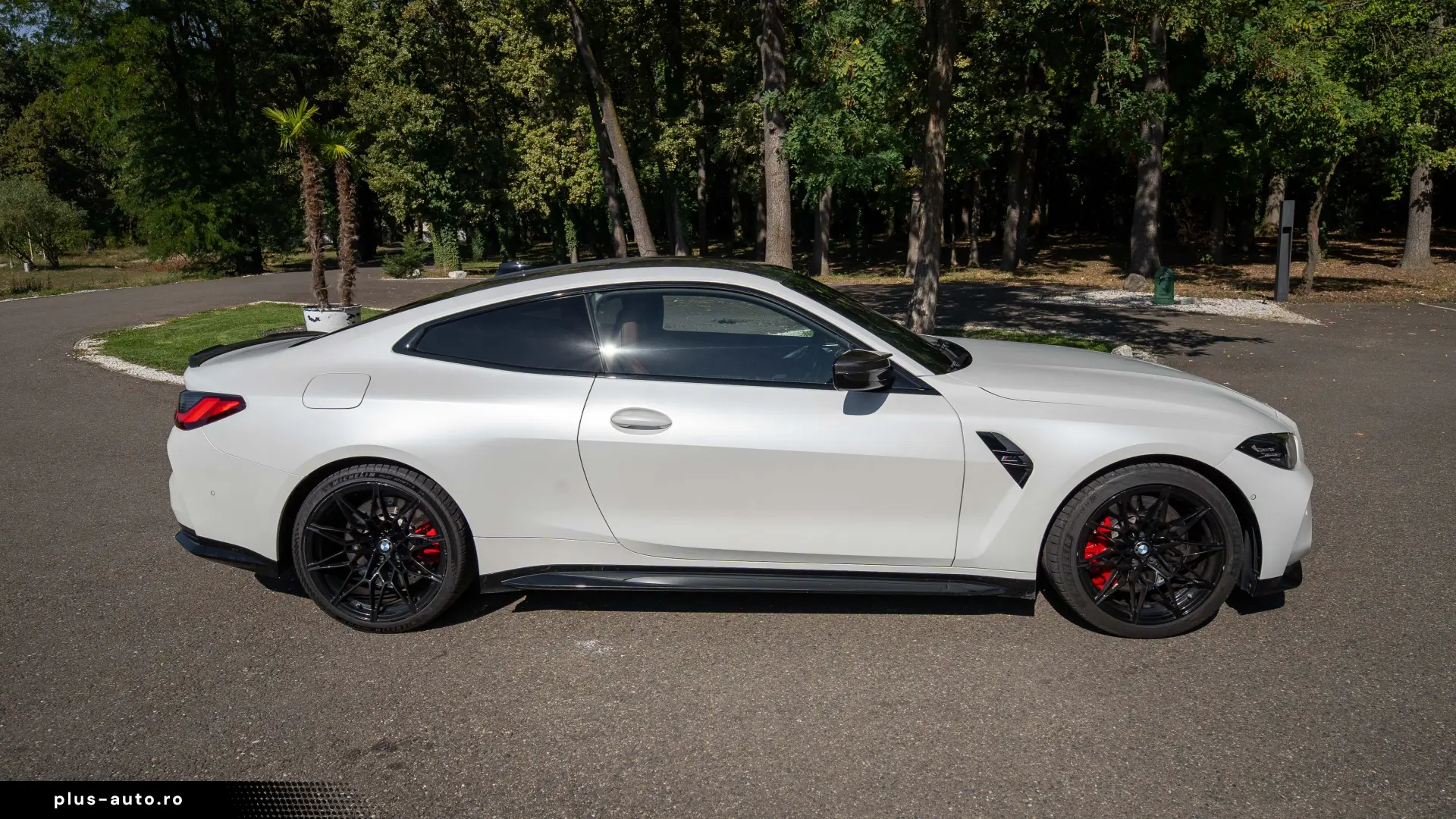 BMW M4 Competition X-Drive