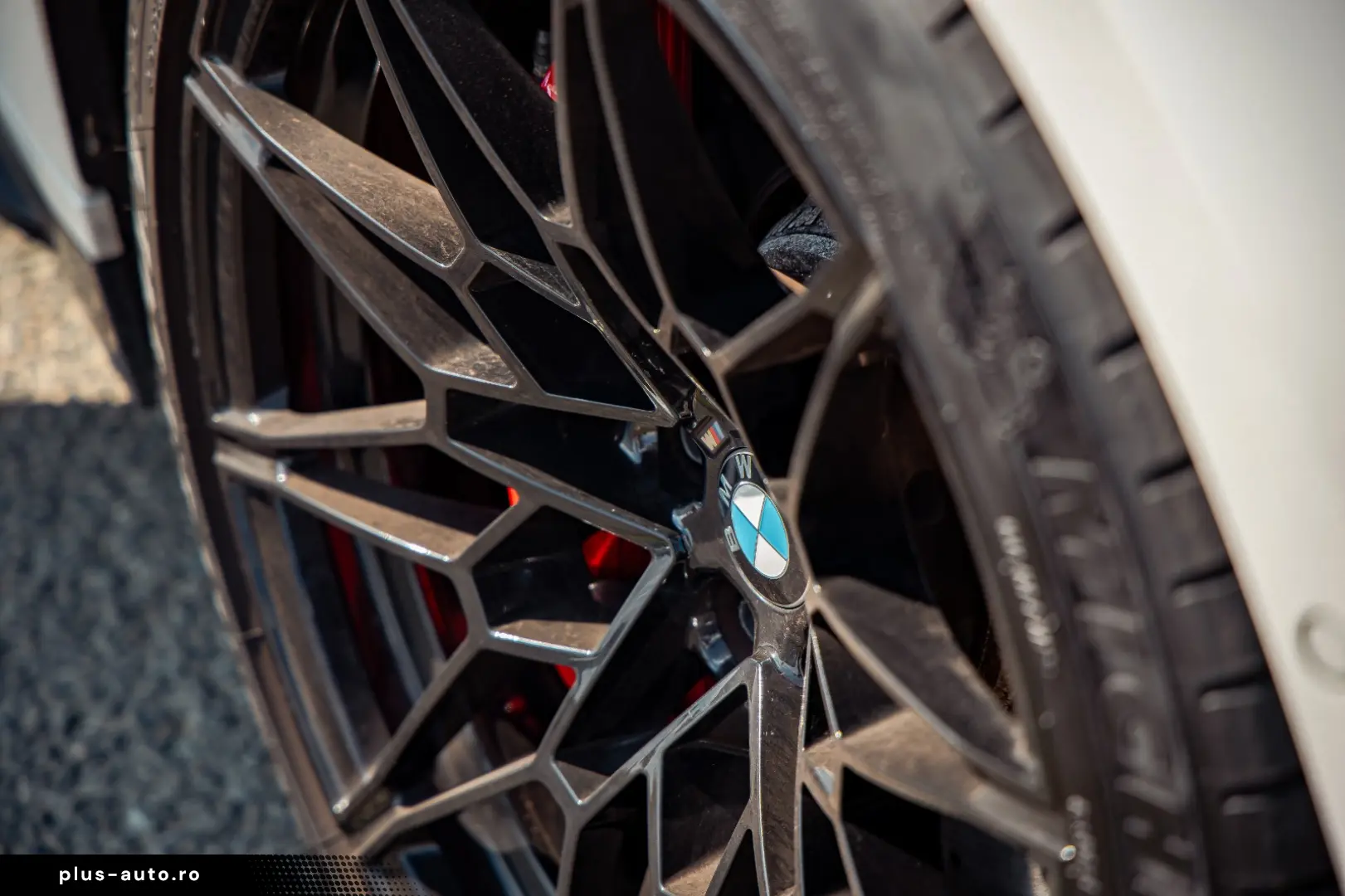 BMW M4 Competition X-Drive Individual