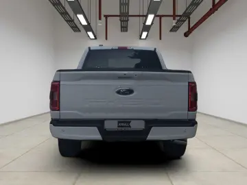 FORD F 150 XLT 4WD Doppelkabine