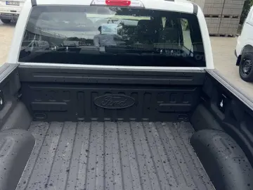 FORD F 150 XLT 4WD Doppelkabine