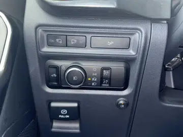 FORD F 150 XLT 4WD Doppelkabine