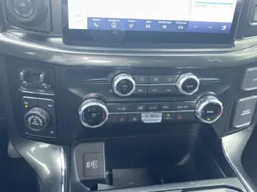 FORD F 150 XLT 4WD Doppelkabine