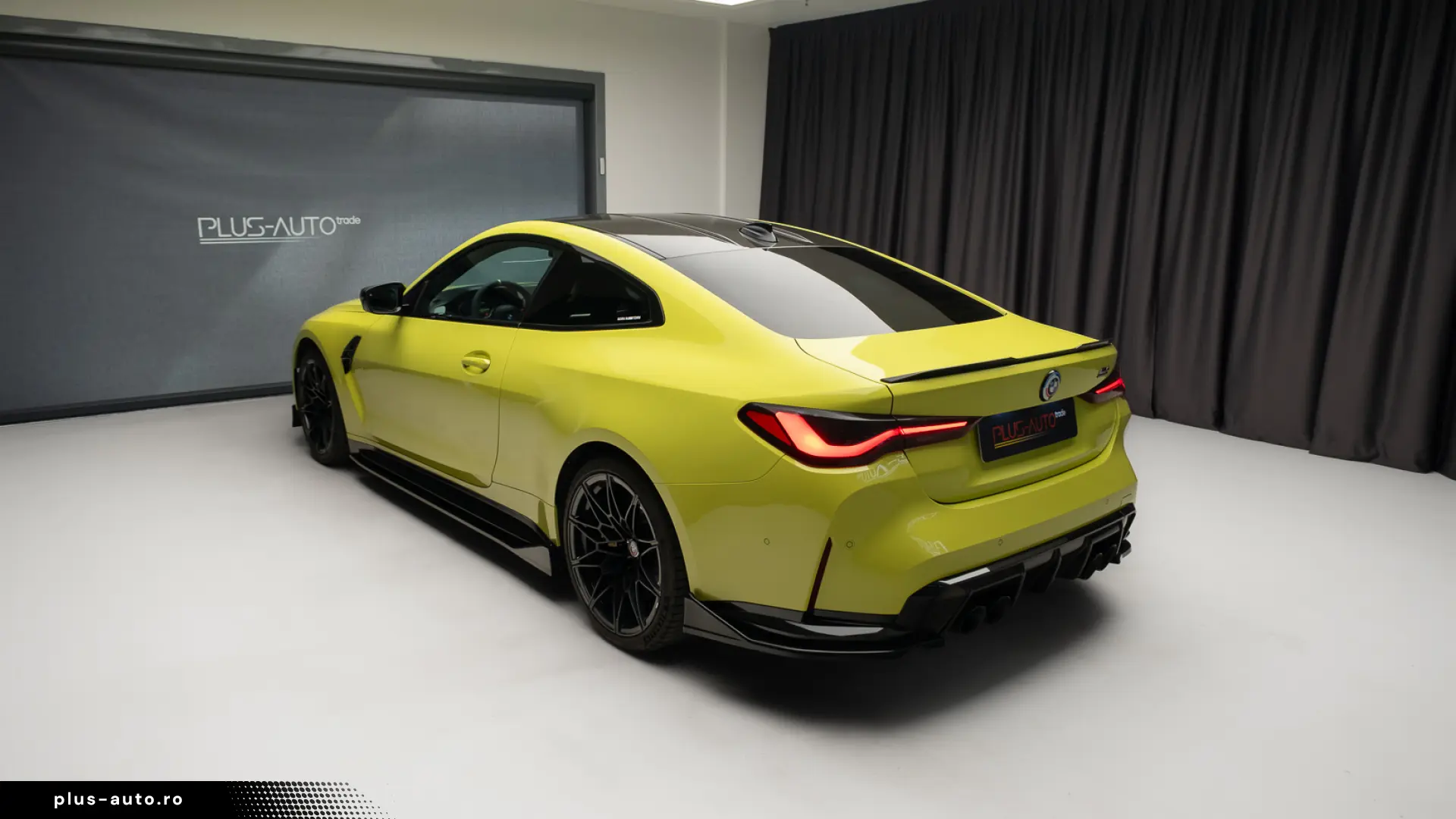 BMW M4 Competition xDrive 510CP Frane Ceramice Scaune Carbon