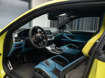 BMW M4 Competition xDrive 510CP Frane Ceramice Scaune Carbon