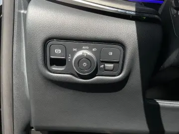 MERCEDES-BENZ V 300 d extralang 4MATIC AVANTGARDE 360 KAMERA