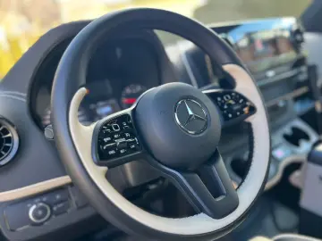 MERCEDES-BENZ Sprinter 519 VIP Edition 19 1 Exclusive