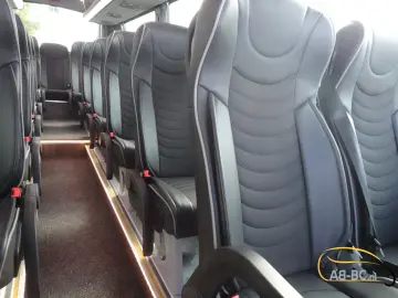 IVECO Rosero First FLHI XL 31 locuri