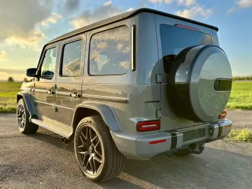 Mercedes-Benz G 63 AMG Brabus 700 Night II