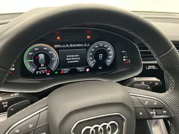 AUDI Q8 55 TFSIe qu S line tip Air B&O HUD Matrix Vir