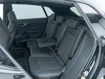 AUDI Q8 55 TFSI e QUA S-LINE COMPETITION PLUS VALCONA