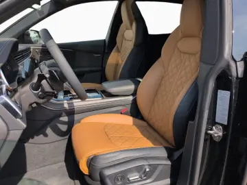 AUDI Q8 60 TFSI e S-Line Laser Pano AHK B&O Sitzklim