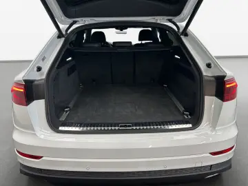 AUDI Q8 55 TFSIe qu S line tip Air B&O HUD Matrix Vir