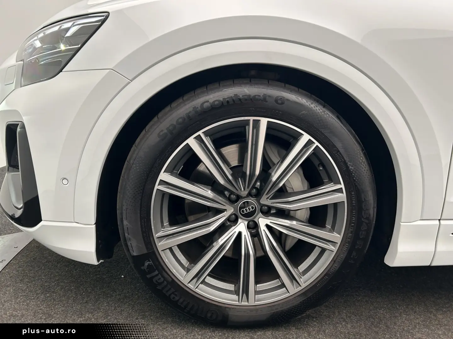 AUDI Q8 55 TFSIe qu S line tip Air B&O HUD Matrix Vir