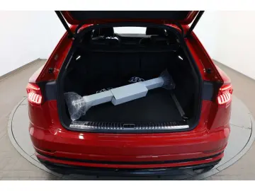 AUDI Q8 55 TFSI e quattro S line