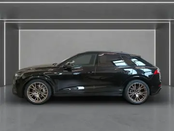 AUDI Q8 55 TFSI e qu 2x S-Line Luft AHK HD.Matrix B&O