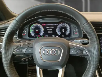 AUDI Q8 55 TFSI e qu 2x S-Line Luft AHK HD.Matrix B&O