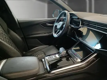 AUDI Q8 55 TFSI e qu 2x S-Line Luft AHK HD.Matrix B&O